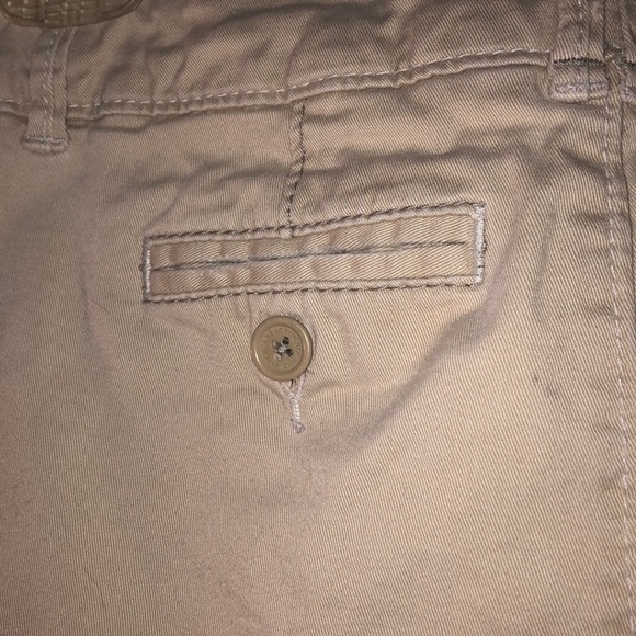 Abercrombie &Fitch 00 khaki shorts - Picture 7 of 8